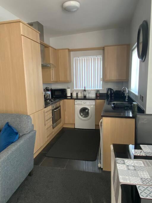 3 Bedroom Penthouse Apartment In Larne Exterior photo
